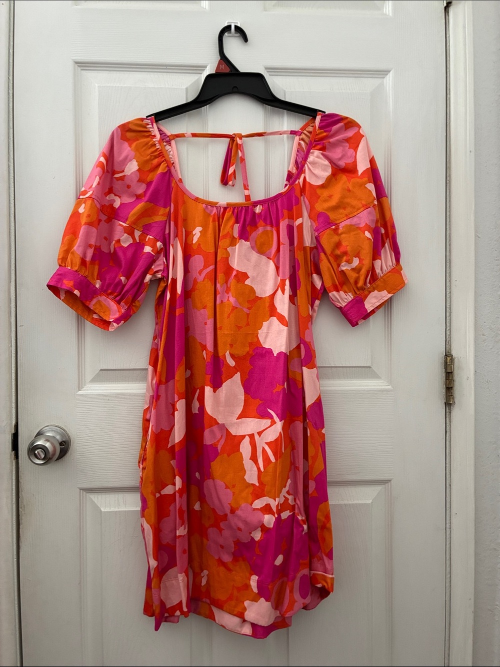 Floral Scoop-Neck Short Dress in Pink & Orange